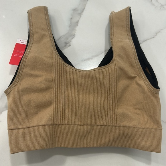 Spanx New With Tags Reversible Tank Comfort Bra. Tan/Grey Size S - Picture 4 of 7